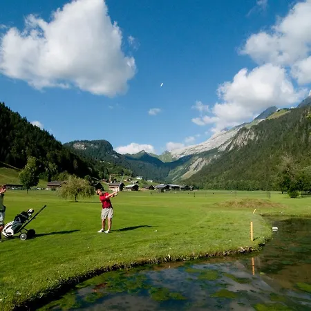 L'auberge Nordique Hotel Le Grand-Bornand